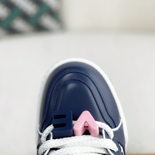 LOUIS VUITTON  TRAINER 2023Show style Sneakers