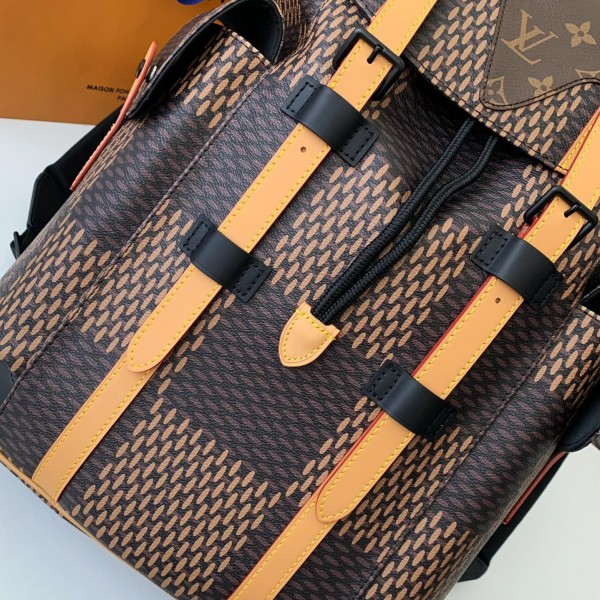 Louis Vuitton Medium-sized men’s matching colored backpack  M40350  Size：38*44*21cm