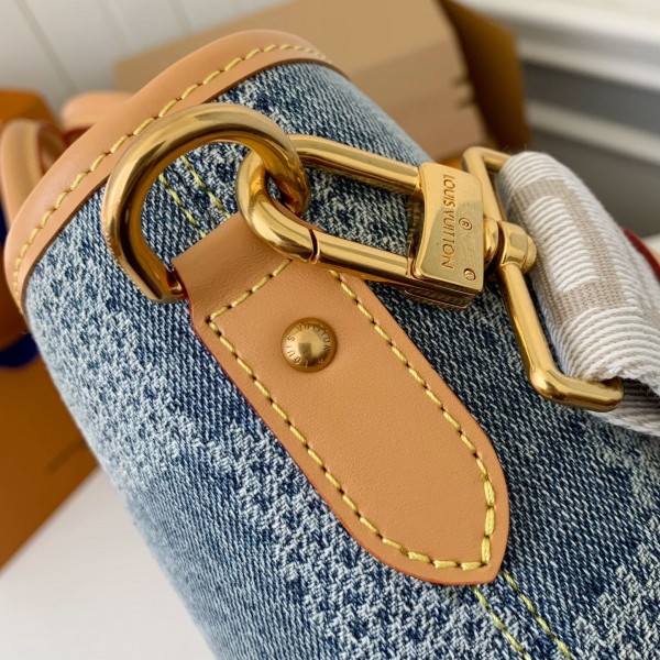 Louis Vuitton New Weekend TOTE tannin jean bag  N40702  Size：43*34*17.5cm