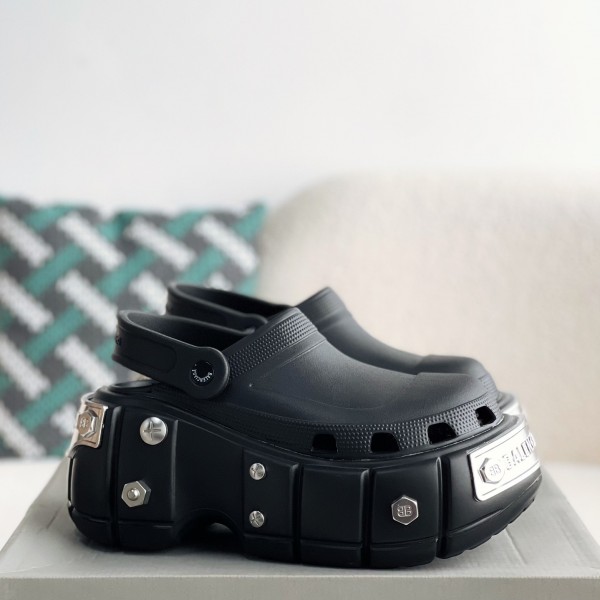 「#3355」 Balenciaga Crocs