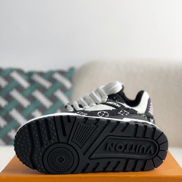 LOUIS VUITTON  TRAINER 2023Show style Sneakers