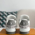 「#3368」 LOUIS VUITTON TRAINER SNEAKERS