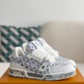 「#3369」 LOUIS VUITTON TRAINER SNEAKERS