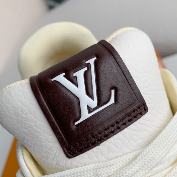 LOUIS VUITTON TRAINER SNEAKERS