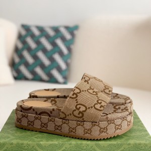 「#870」Gucci Ladies Slippers