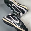 「#3505」Sacai x Nike VaporWaffle black and white