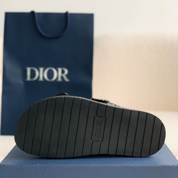 Dior Classic B22 Clunky Sandals