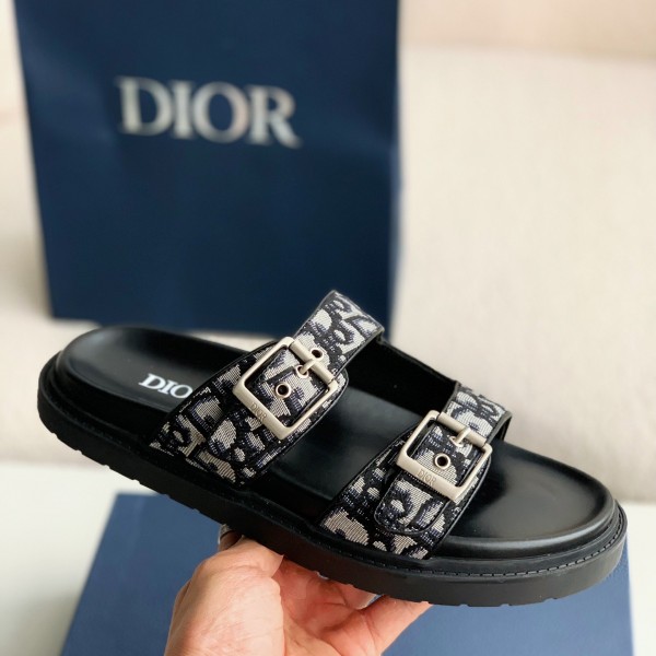 Dior Classic B22 Clunky Sandals