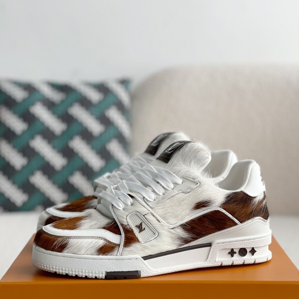 LOUIS VUITTON TRAINER SNEAKERS