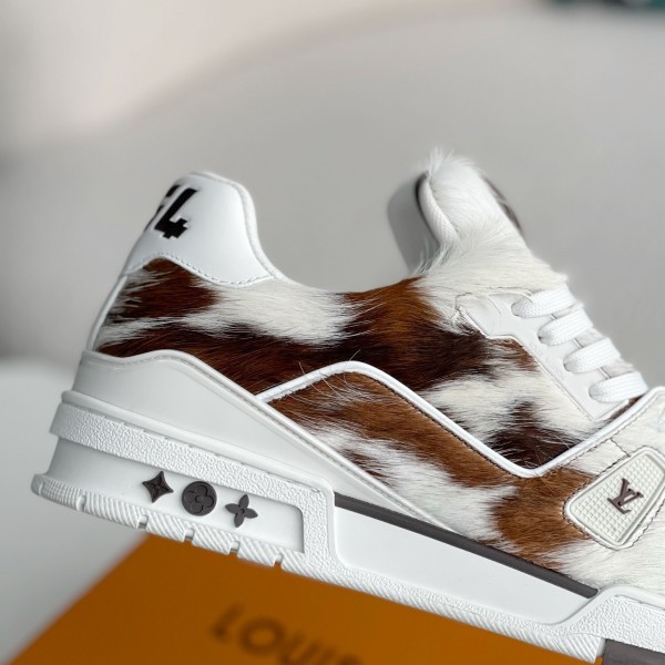 LOUIS VUITTON TRAINER SNEAKERS