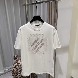 「#3544」Louis Vuitton 24ss pearl lettering embroidered round neck T-shirt