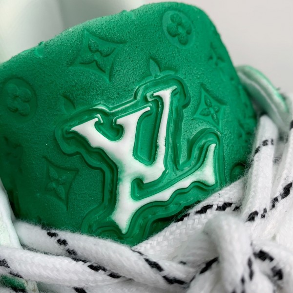 LOUIS VUITTON TRAINER SNEAKERS