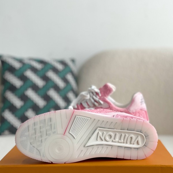 LOUIS VUITTON TRAINER SNEAKERS