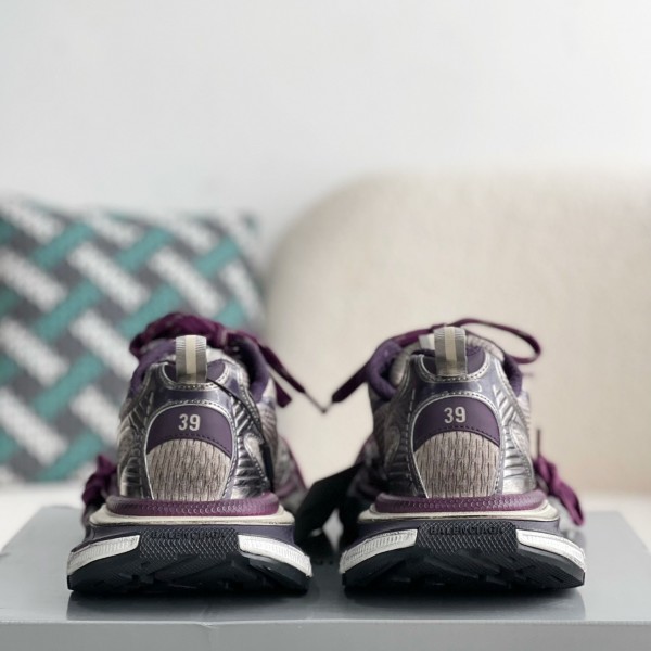 Balenciaga Runner Sneakers