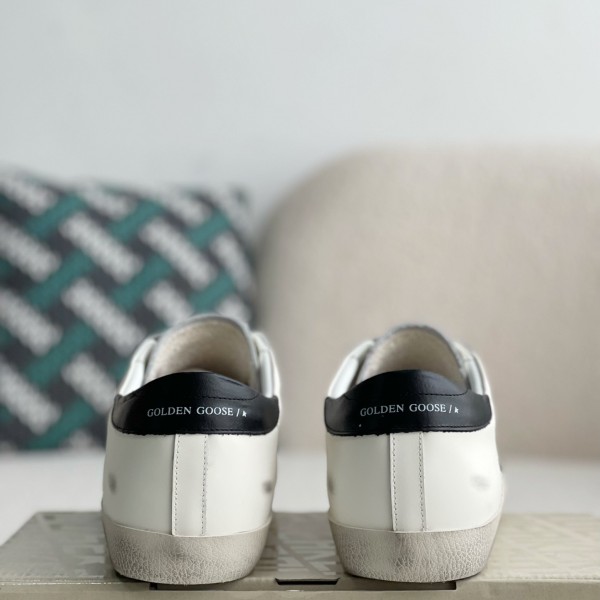 Golden Goose Super-Star Casual sneakers