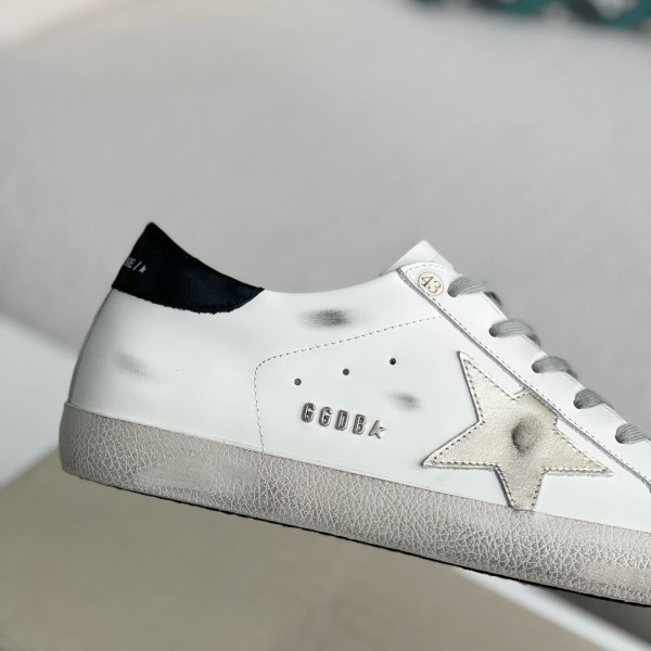 Golden Goose Super-Star Casual sneakers