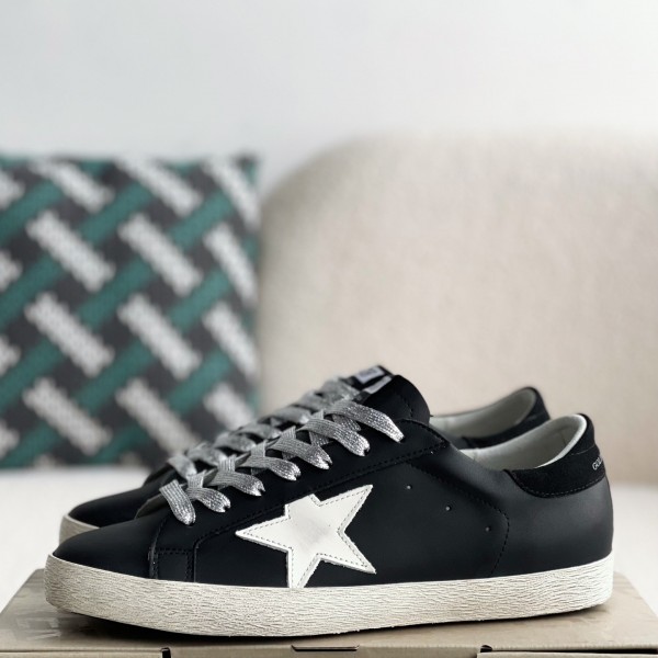 Golden Goose Super-Star Casual sneakers