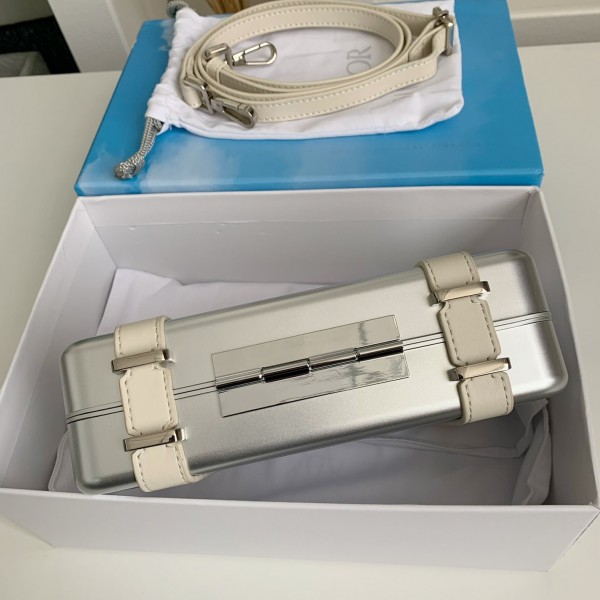 Rimowa x Dior Small suitcase bag  Size：13*20*6.5cm