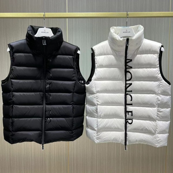 「#3590」Moncler down stand collar vest