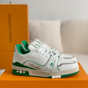 「#908」LOUIS VUITTON TRAINER Sneakers