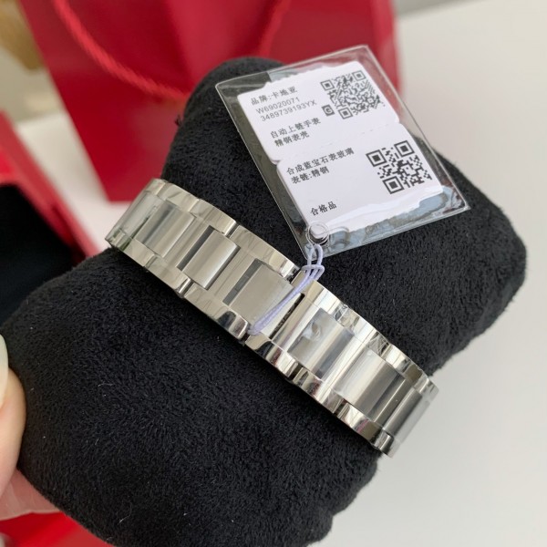 Cartier Blue Balloon Log ladies wristwatch, dial 33mm
