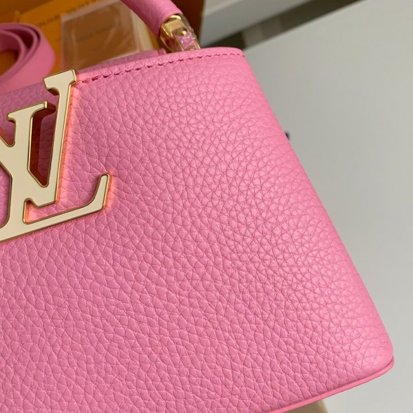 Louis Vuitton Capucines BB Handbags Size：21*14*8cm