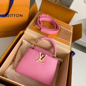 「#3601」Louis Vuitton Capucines BB Handbags Size：21*14*8cm