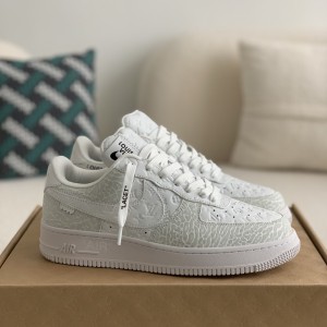 「#863」LOUIS VUITTON × NIKE AIR FORCE 1 SNEAKER