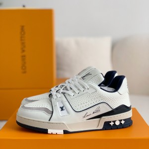 「#827」LOUIS VUITTON TRAINER Sneakers