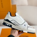 「#827」LOUIS VUITTON TRAINER Sneakers