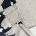 「#3635」Louis Vuitton  Costumes
