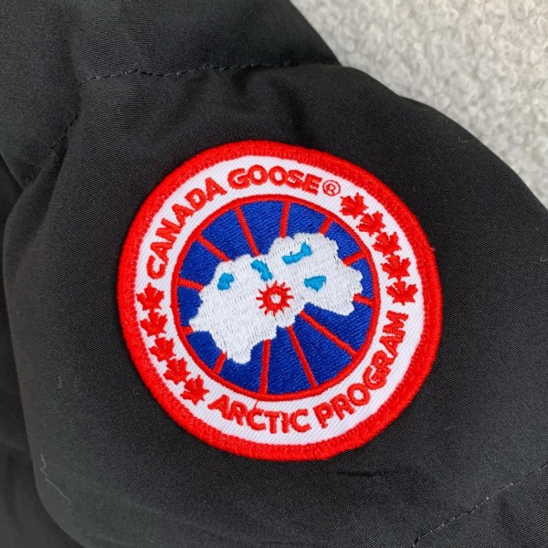 Canada goose parka down jacket