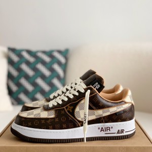 「#317」LOUIS VUITTON × NIKE AIR FORCE 1 Sneaker