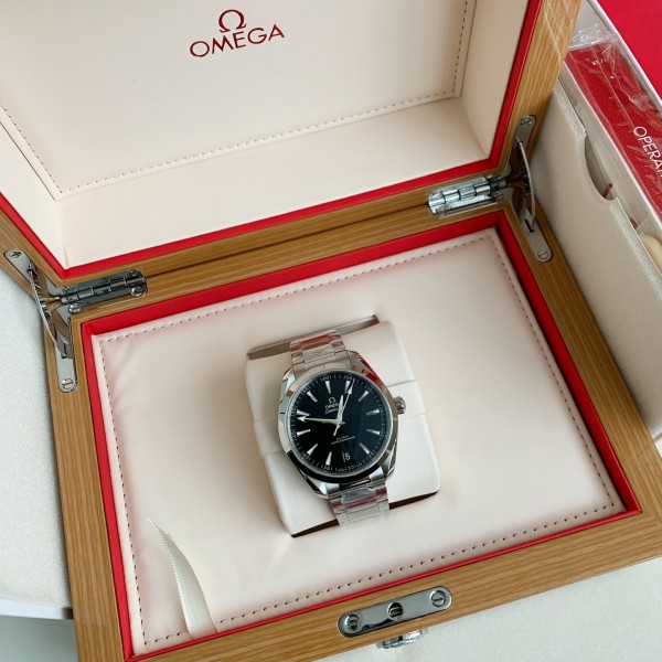 Omega Seahorse Series AQUA TERRA  150-meter dive wristwatch,41mm