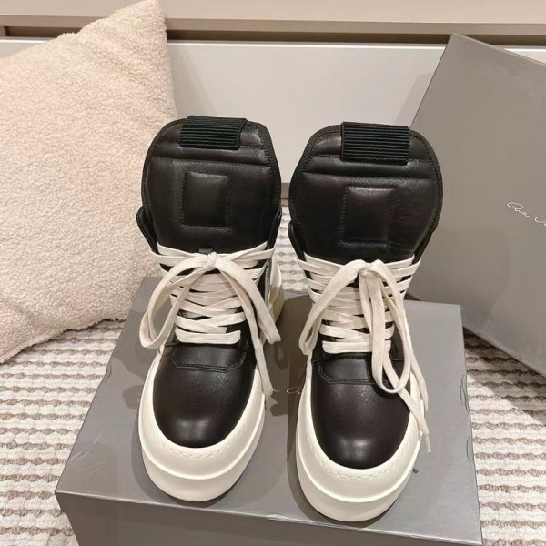 「#3659」Rick Owens Black and white inverted triangle
