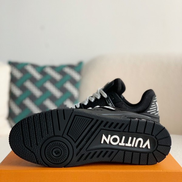 LOUIS VUITTON TRAINER Sneakers