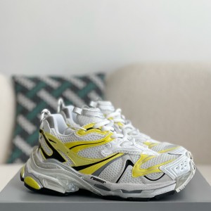 「#3661」 Balenciaga Runner Sneakers