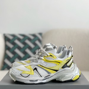 「#3661」 Balenciaga Runner Sneakers
