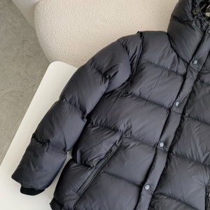 「#3662」Burberry Down Jacket