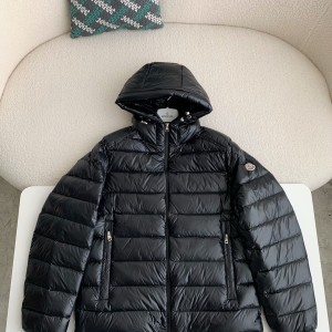 「#3666」Moncler Short  men's down jacket