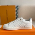 「#935」Louis Vuitton Sneaker