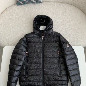 「#3672」Moncler Short  men's down jacket