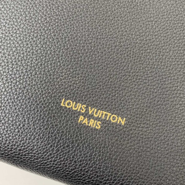 Louis Vuitton Low Key Cabas Mid -number Handbag M25343 Size: 30*14*47cm