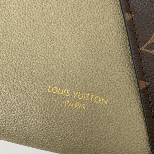 Louis Vuitton Low Key Cabas Mid -number Handbag M25343 Size: 30*14*47cm