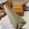 「#3675」Louis Vuitton Low Key Cabas Mid -number Handbag M25343 Size: 30*14*47cm