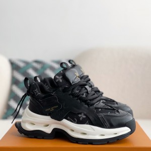 「#3689」LOUIS VUITTON CASUAL SNEAKERS