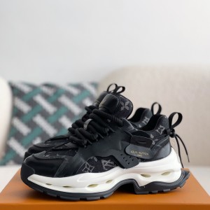 「#3689」LOUIS VUITTON CASUAL SNEAKERS