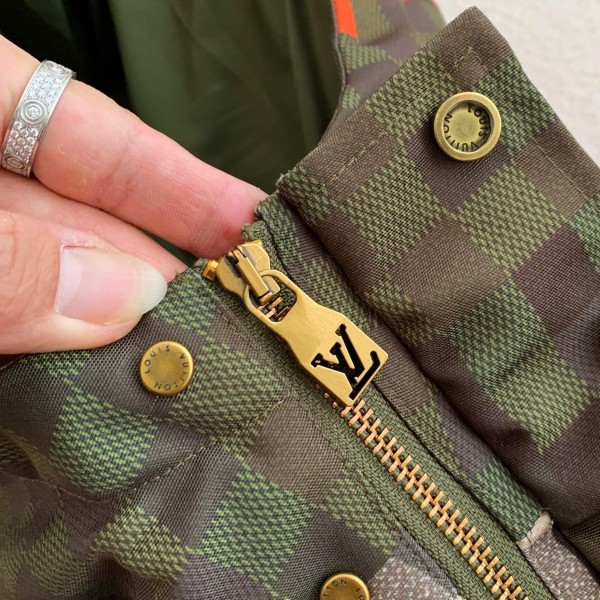 Louis Vuitton  FW24 Casual down jacket