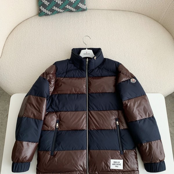 「#3713」Moncler Montbeliard down jacket