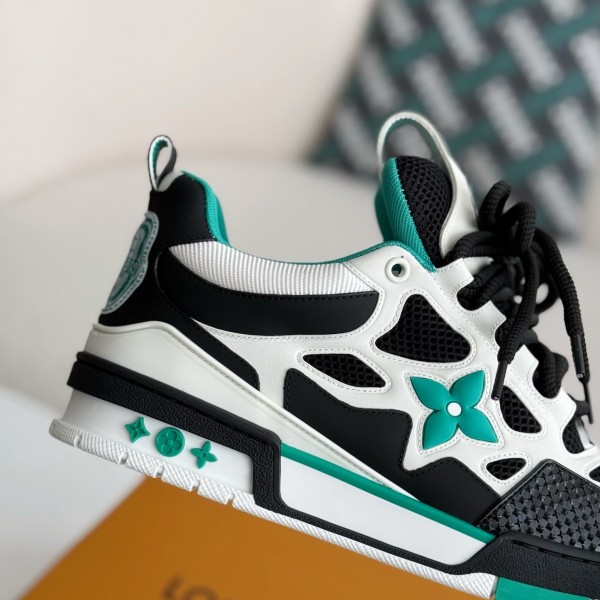 LOUIS VUITTON RUNNER TATIC sneakers